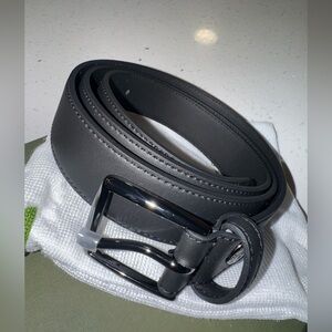Longchamp leather belt black